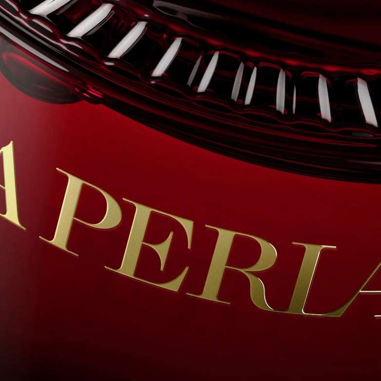 Let the Dance Begin - La Perla - INDIEHOUSE modern fragrances
