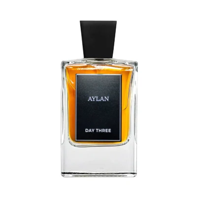 Aylan by Day Three Fragrances – extrait perfume with bergamot, pink pepper, rose, vanilla, oud & saffron evoking warm elegance