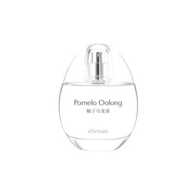 Pomelo Oolong by d’Annam – fresh citrus tea fragrance with pomelo, oolong tea, neroli, jasmine, and cedarwood.