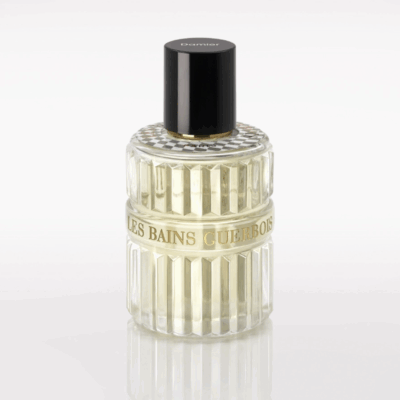 Les Bains Guerbois Damier – black & pink pepper, milk accord, jasmine, sandalwood & cashmeran for spicy woody-milky elegance.